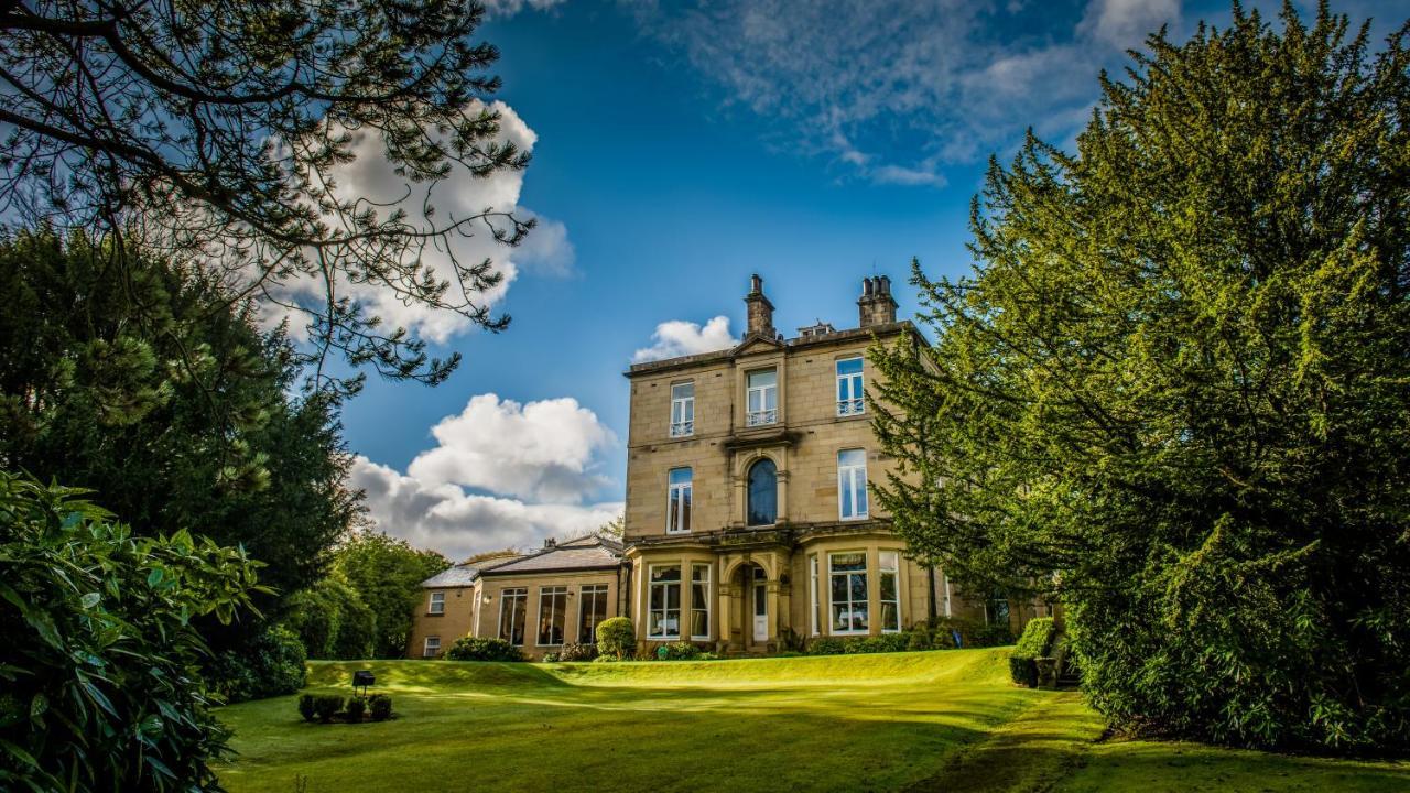 Astley Bank Hotel Darwen Dış mekan fotoğraf
