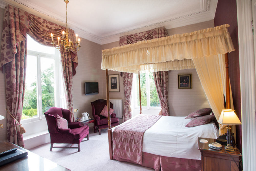 Astley Bank Hotel Darwen Dış mekan fotoğraf