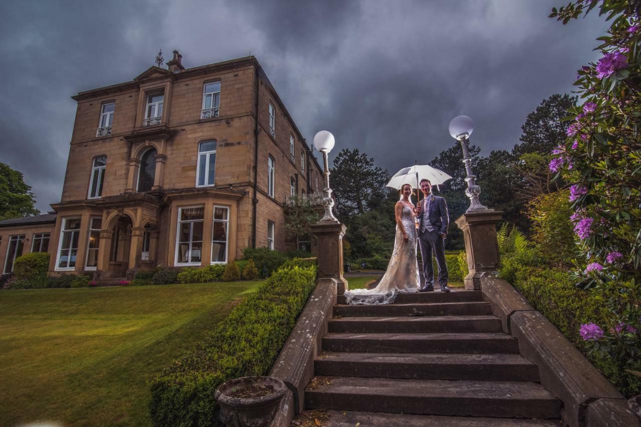 Astley Bank Hotel Darwen Dış mekan fotoğraf