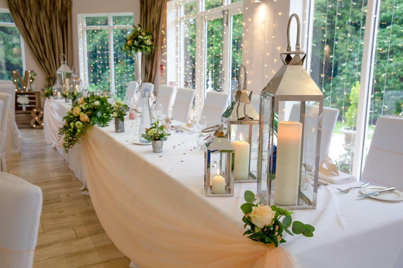Astley Bank Hotel Darwen Dış mekan fotoğraf